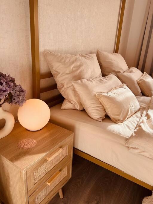 Amalfi Home - Stylish Apartment With Terrace Шёнефельд Экстерьер фото