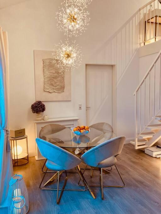 Amalfi Home - Stylish Apartment With Terrace Шёнефельд Экстерьер фото
